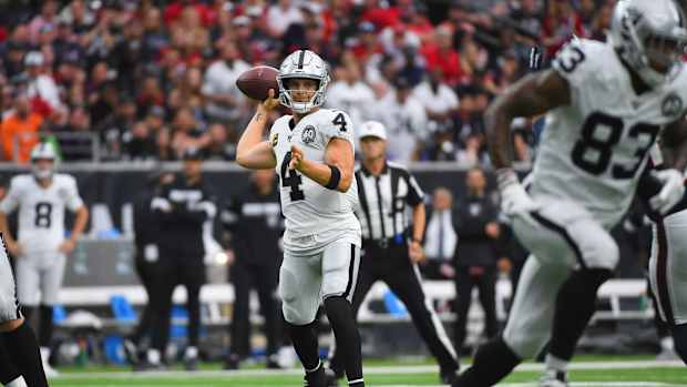 derek-carr-raiders-texans
